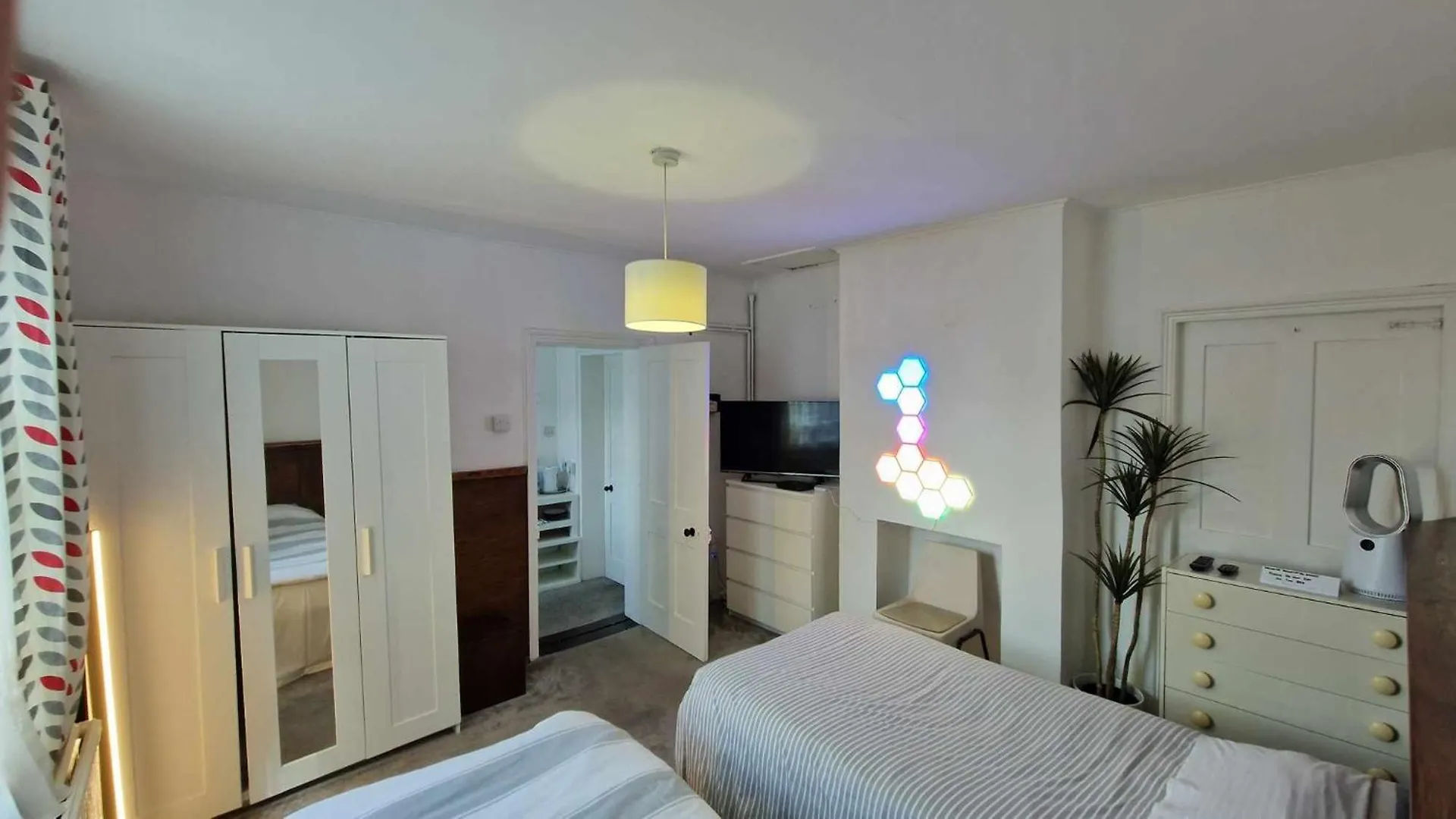 Converted Bungalow In Bexley London