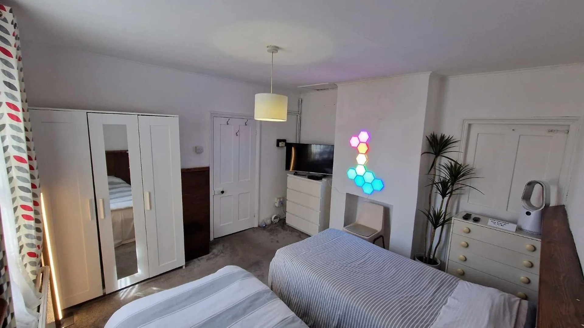 Apartment Converted Bungalow In Bexley London